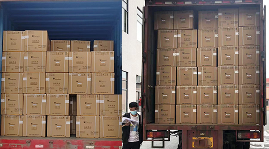 集裝箱裝柜進(jìn)行時(shí)！金環(huán)電器客戶(hù)迷你洗衣機(jī)順利發(fā)貨！