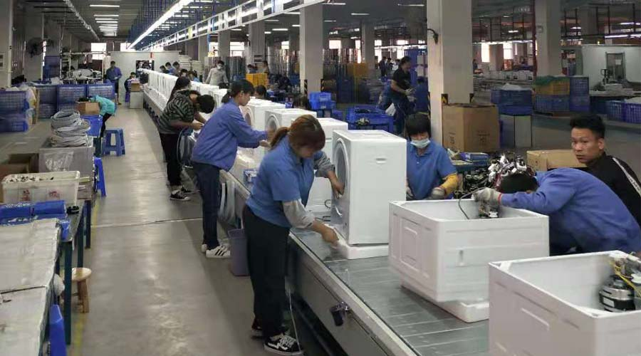 為應(yīng)對春節(jié)后客戶售馨庫存，金環(huán)電器緊急安排生產(chǎn)